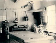 Fabrikgebäude von Dr. Doerr in Dresden Klotzsche in den 70er Jahren.