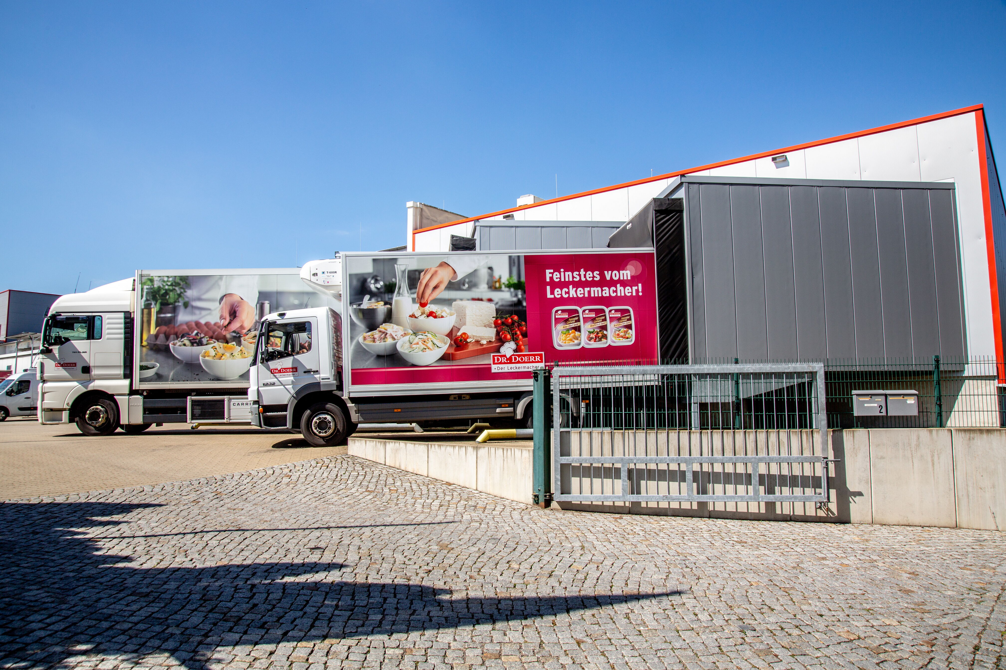 Fahrzeugflotte Dr. Doerr Feinkost am Stammsitz in Dresden